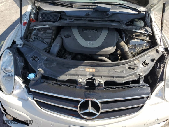 2008 Mercedes-Benz R-Class 3.5L with VIN 4JGCB56EX8A067438, listed as a Copart auction lot 73236264 with 106,118 mi miles and Salvage Title. Bid and sale history available at carsss.com. Image 12.