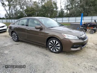 2017 Honda Accord Touring z VIN JHMCR6F74HC023722, wystawiony jako Copart lot #46122315 z przebiegiem Nie podano mil oraz Szkoda całkowita • Salvage title. Historia ofert i sprzedaży dostępna na DreamBid. Obrazek 4.