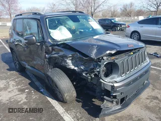 2016 Jeep Renegade Latitude with VIN ZACCJBBT9GPD52754, listed as a IAAI auction lot 41868531 with 161,159 mi miles. Bid and sale history available at carsss.com. Image 1.
