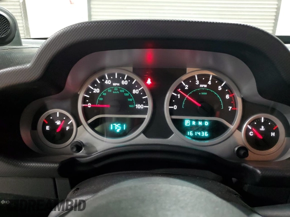 2008 Jeep Wrangler Unlimited Sahara with VIN 1J4GA59148L652001, listed as a Copart auction lot 48599655 with 161,436 mi miles and Clean title. Bid and sale history available at DreamBid. Image 9.