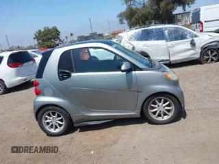 2008 Smart fortwo Pure with VIN WMEEJ31X08K139496, listed as a IAAI auction lot 42467749 with 108,787 mi miles and . Bid and sale history available at DreamBid. Image 13.