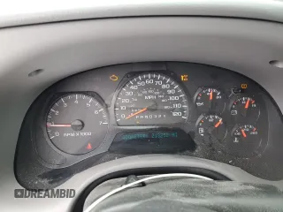 2007 Chevrolet TrailBlazer LT with VIN 1GNDT13S772177646, listed as a Copart auction lot 45743315 with 213,252 mi miles and Salvage Title. Bid and sale history available at DreamBid. Image 9.