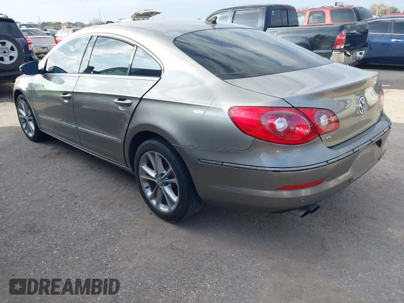 2010 Volkswagen CC Lux with VIN WVWHN7AN4AE530337, listed as a IAAI auction lot 41244342 with 100,819 mi miles. Bid and sale history available at carsss.com. Image 3.