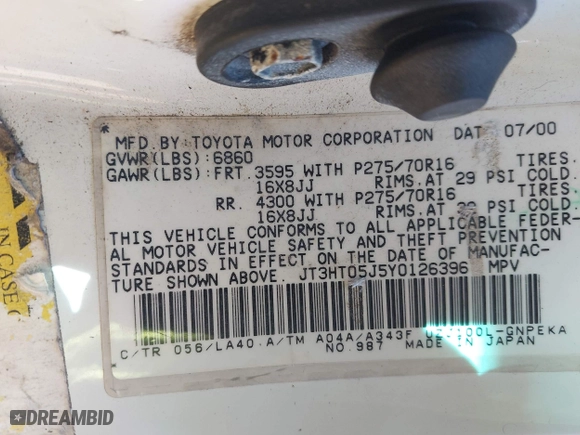 2000 Toyota Land Cruiser with VIN JT3HT05J5Y0126396, listed as a IAAI auction lot 41986185 with 201,156 mi miles. Bid and sale history available at carsss.com. Image 9.