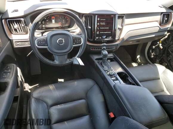 2021 Volvo XC60 Momentum with VIN YV4102DK5M1753385, listed as a Copart auction lot 57084315 with 55,462 mi miles and Salvage title. Bid and sale history available at DreamBid. Image 8.