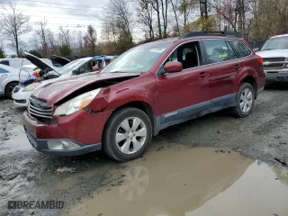 2012 Subaru Outback 2.5i with VIN 4S4BRBAC2C3288511, listed as a Copart auction lot 81510084 with 130,248 mi miles and Salvage Title. Bid and sale history available at carsss.com. Image 1.