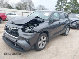2021 Toyota Highlander L with VIN 5TDZZRAH8MS059113, listed as a IAAI auction lot 41590682 with 60,150 mi miles and . Bid and sale history available at DreamBid. Image 2.