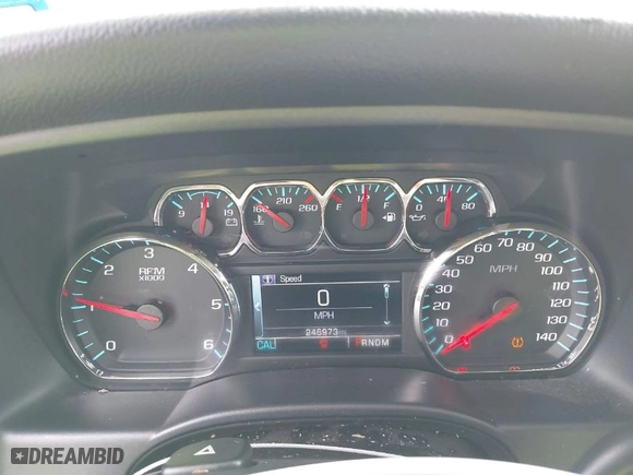 2015 Chevrolet Silverado 1500 LT with VIN 3GCPCREC7FG303844, listed as a IAAI auction lot 41937362 with 246,973 mi miles. Bid and sale history available at carsss.com. Image 7.