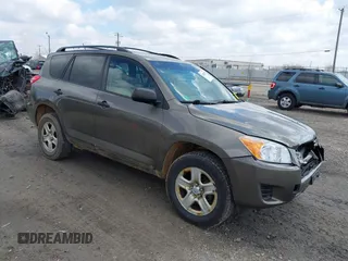 2011 Toyota RAV4 with VIN 2T3BF4DV9BW117899, listed as a IAAI auction lot 42009503 with 211,802 mi miles. Bid and sale history available at carsss.com. Image 1.