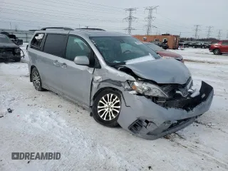 2018 Toyota Sienna XLE Auto Access Seat with VIN 5TDYZ3DC3JS904227, listed as a Copart auction lot 45050625 with Not Provided miles and Salvage Title. Bid and sale history available at DreamBid. Image 4.