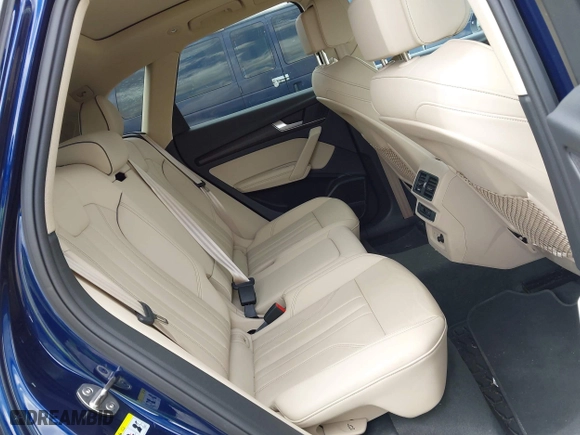 2024 Audi Q5 S line Premium Plus with VIN WA1EAAFY2R2018050, listed as a IAAI auction lot 41887903 with 15,685 mi miles. Bid and sale history available at carsss.com. Image 8.