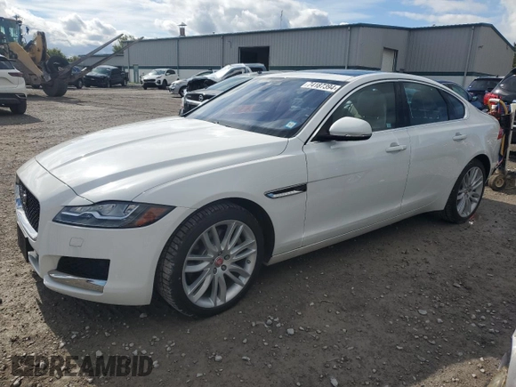 2016 Jaguar XF 35t Prestige with VIN SAJBK4BV3GCY19128, listed as a Copart auction lot 74187394 with 70,510 mi miles and Salvage Title. Bid and sale history available at carsss.com. Image 1.