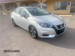 2021 Nissan Versa SV z VIN 3N1CN8EV4ML864854, wystawiony jako Copart lot #58605365 z przebiegiem 74 465 mil mil oraz Czysty tytuł • Clean title. Historia ofert i sprzedaży dostępna na DreamBid. Obrazek 1.