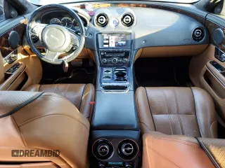 2013 Jaguar XJ с VIN SAJWA1C74D8V41339, выставлен на аукционе Copart как лот 46274345 с пробегом 135 993 миль миль и Чистый • Clean title. История ставок и продаж доступна на DreamBid. Изображение 8.