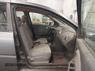 2006 Saturn ION with VIN 1G8AJ55F06Z116860, listed as a IAAI auction lot 42037980 with 197,593 mi miles. Bid and sale history available at carsss.com. Image 5.