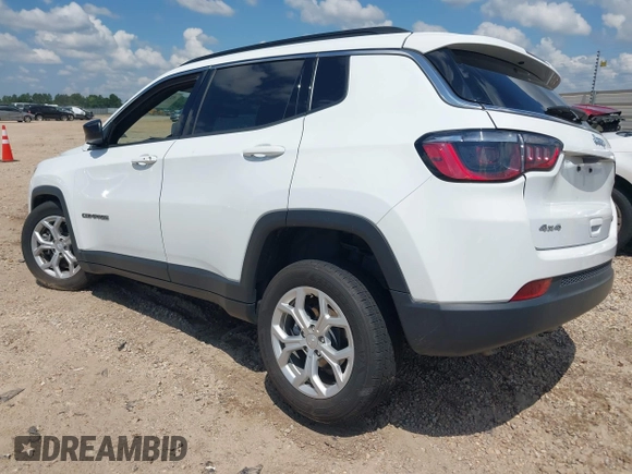 2024 Jeep Compass Latitude with VIN 3C4NJDBN4RT116966, listed as a IAAI auction lot 42562326 with 32,436 mi miles and . Bid and sale history available at DreamBid. Image 3.