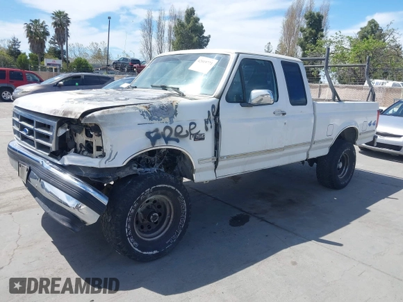 1995 Ford F-150 with VIN 1FTEX14N0SKB17050, listed as a IAAI auction lot 42019771 with 1 mi miles. Bid and sale history available at carsss.com. Image 2.