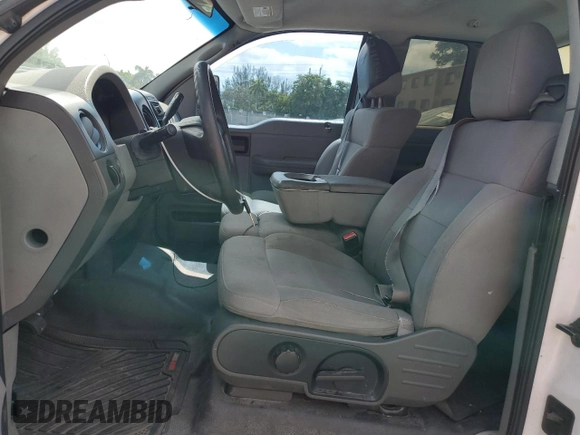 2005 Ford F-150 STX with VIN 1FTRX12W05KB59865, listed as a Copart auction lot 54314725 with 174,752 mi miles and Clean Title. Bid and sale history available at carsss.com. Image 7.
