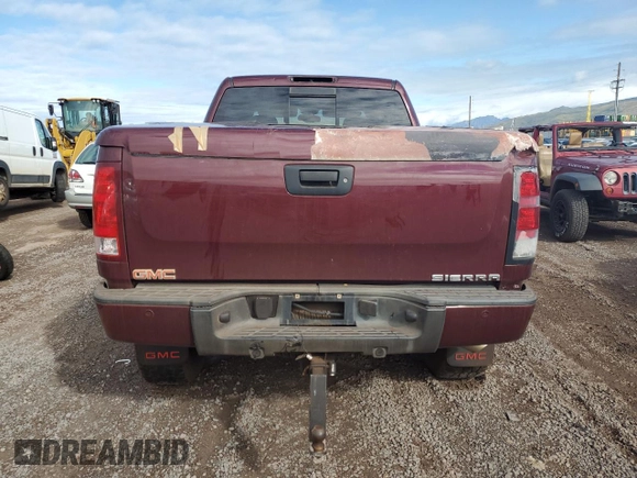 2008 GMC Sierra Denali z VIN 2GTEK638381238266, wystawiony jako Copart lot #47029244 z przebiegiem 119 433 mil mil oraz Nie do naprawy. Historia ofert i sprzedaży dostępna na DreamBid. Obrazek 6.