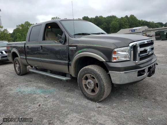 2007 Ford Super Duty F-250 XL with VIN 1FTSW21567EA04547, listed as a Copart auction lot 70557524 with 123,408 mi miles and Salvage Title. Bid and sale history available at carsss.com. Image 4.