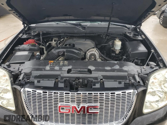 2012 GMC Yukon SLT with VIN 1GKS1CE04CR158460, listed as a Copart auction lot 84459174 with 153,662 mi miles and Salvage Title. Bid and sale history available at carsss.com. Image 12.