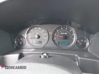 2006 Jeep Commander Limited с VIN 1J8HG58226C291506, выставлен на аукционе IAAI как лот 42254528 с пробегом 140 030 миль миль и . История ставок и продаж доступна на DreamBid. Изображение 7.