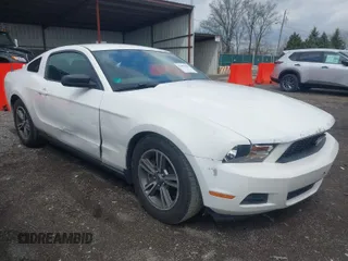 2011 Ford Mustang V6 with VIN 1ZVBP8AM9B5166461, listed as a IAAI auction lot 41997889 with 186,366 mi miles and . Bid and sale history available at carsss.com. Image 1.