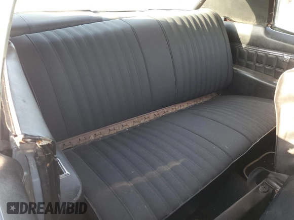 1970 Chevrolet Impala z VIN 164470C153220, wystawiony jako Copart lot #44650155 z przebiegiem 596 966 mil mil oraz Szkoda całkowita • Salvage title. Historia ofert i sprzedaży dostępna na DreamBid. Obrazek 11.