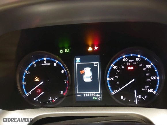2017 Toyota RAV4 XLE with VIN JTMRFREV2HJ168971, listed as a IAAI auction lot 41504462 with 114,259 mi miles. Bid and sale history available at carsss.com. Image 7.