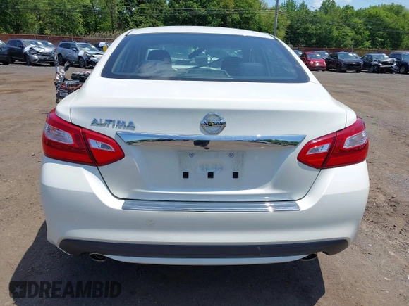 2017 Nissan Altima SR with VIN 1N4AL3AP0HC137206, listed as a IAAI auction lot 42399716 with 54,708 mi miles and . Bid and sale history available at DreamBid. Image 15.