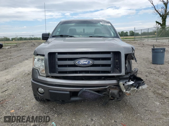 2010 Ford F-150 XL z VIN 1FTEX1EWXAFD75705, wystawiony jako Copart lot #56685075 z przebiegiem 203 492 mil mil oraz Szkoda całkowita • Salvage title. Historia ofert i sprzedaży dostępna na DreamBid. Obrazek 5.