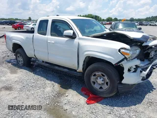 2017 Toyota Tacoma SR with VIN 5TFRX5GN8HX083181, listed as a IAAI auction lot 39220667 with 107,968 mi miles and . Bid and sale history available at DreamBid. Image 1.