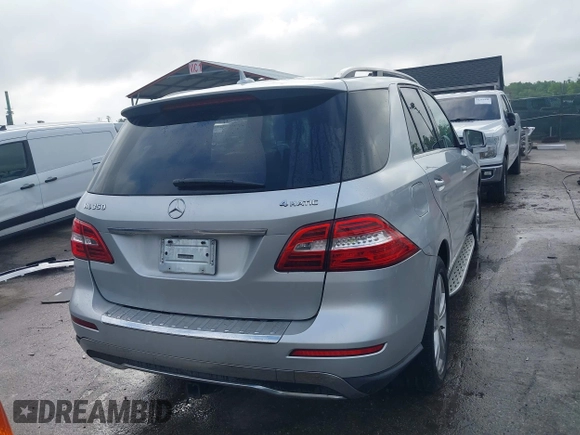 2013 Mercedes-Benz M 350 with VIN 4JGDA5HB4DA166924, listed as a IAAI auction lot 42370011 with 120,648 mi miles and . Bid and sale history available at DreamBid. Image 17.