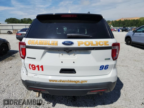 2017 Ford Police Interceptor Utility z VIN 1FM5K8AR1HGC62541, wystawiony jako Copart lot #63190445 z przebiegiem 113 007 mil mil oraz Czysty tytuł • Clean title. Historia ofert i sprzedaży dostępna na DreamBid. Obrazek 6.