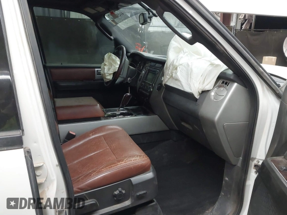 2008 Ford Expedition EL Eddie Bauer with VIN 1FMFK18538LA60838, listed as a IAAI auction lot 41456310 with 201,597 mi miles. Bid and sale history available at carsss.com. Image 5.