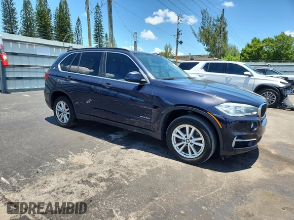 2014 BMW X5 sDrive35i z VIN 5UXKR2C5XE0H32615, wystawiony jako Copart lot #61078285 z przebiegiem 150 239 mil mil oraz Czysty tytuł • Clean title. Historia ofert i sprzedaży dostępna na DreamBid. Obrazek 4.