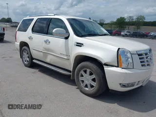 2007 Cadillac Escalade with VIN 1GYFK63857R398850, listed as a IAAI auction lot 42574838 with 213,415 mi miles and . Bid and sale history available at DreamBid. Image 1.