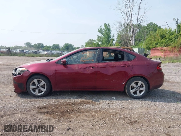 2015 Dodge Dart SXT with VIN 1C3CDFBB7FD352355, listed as a IAAI auction lot 42424912 with 260,148 mi miles and . Bid and sale history available at DreamBid. Image 13.