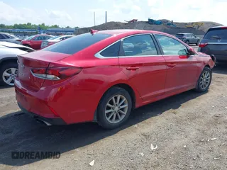 2018 Hyundai Sonata SE z VIN 5NPE24AFXJH690659, wystawiony jako IAAI lot #42351299 z przebiegiem 86 211 mil mil oraz . Historia ofert i sprzedaży dostępna na DreamBid. Obrazek 4.