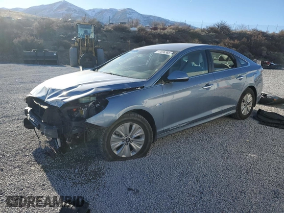 2018 Hyundai Sonata Hybrid SE with VIN KMHE24L36JA078562, listed as a Copart auction lot 41896565 with 121,959 mi miles and Salvage Title. Bid and sale history available at carsss.com. Image 1.