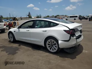 2023 Tesla Model 3 z VIN 5YJ3E1EA5PF580945, wystawiony jako Copart lot #58139125 z przebiegiem 19 057 mil mil oraz Szkoda całkowita • Salvage title. Historia ofert i sprzedaży dostępna na DreamBid. Obrazek 2.