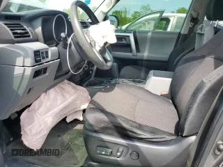 2012 Toyota 4Runner SR5 с VIN JTEZU5JR2C5034059, выставлен на аукционе Copart как лот 53206215 с пробегом 200 210 миль миль и Списание • Salvage title. История ставок и продаж доступна на DreamBid. Изображение 7.