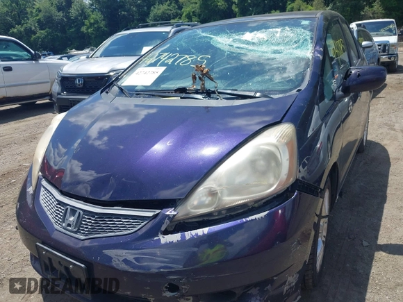 2010 Honda Fit Sport with VIN JHMGE8H42AC007620, listed as a IAAI auction lot 42742785 with 180,312 mi miles and . Bid and sale history available at DreamBid. Image 6.
