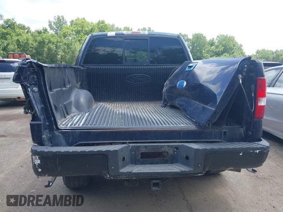 2004 Ford F-150 XLT with VIN 1FTPW14504KC44556, listed as a IAAI auction lot 42580319 with 325,739 mi miles and . Bid and sale history available at DreamBid. Image 16.