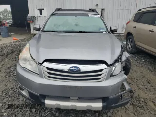 2011 Subaru Outback Limited Power Moon with VIN 4S4BRDKCXB2377273, listed as a Copart auction lot 58834935 with 130,803 mi miles and Salvage title. Bid and sale history available at DreamBid. Image 5.