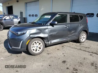 2025 Kia Soul LX with VIN KNDJ23AU9S7259064, listed as a Copart auction lot 54550765 with 3,808 mi miles and Clean Title. Bid and sale history available at carsss.com. Image 1.
