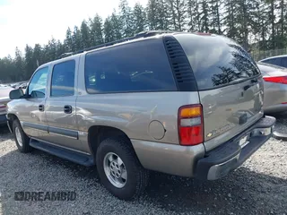 2002 Chevrolet Suburban LT with VIN 1GNFK16ZX2J138018, listed as a IAAI auction lot 41877385 with 235,161 mi miles. Bid and sale history available at carsss.com. Image 15.