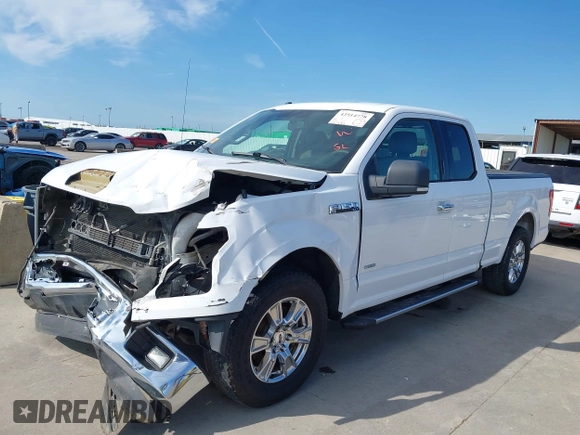 2015 Ford F-150 XL z VIN 1FTEX1CPXFKF02852, wystawiony jako IAAI lot #42514778 z przebiegiem 76 499 mil mil oraz . Historia ofert i sprzedaży dostępna na DreamBid. Obrazek 2.