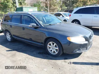 2010 Volvo V70 with VIN YV1960BWXA1133314, listed as a IAAI auction lot 41870470 with 206,003 mi miles and . Bid and sale history available at DreamBid. Image 1.