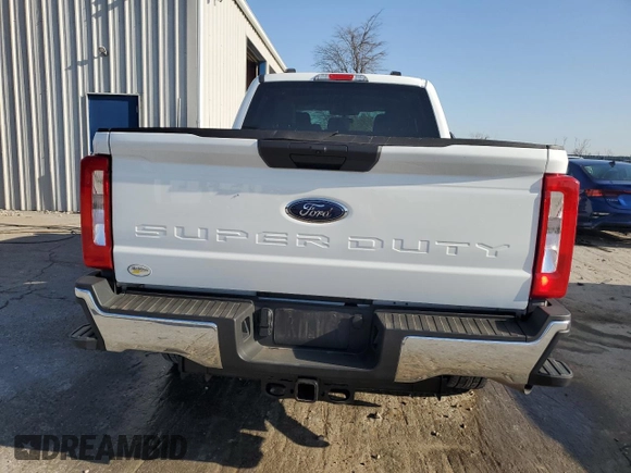 2024 Ford F-250 XL with VIN 1FT7W2BN8REE21871, listed as a Copart auction lot 52509965 with 4,082 mi miles and Salvage title. Bid and sale history available at DreamBid. Image 6.